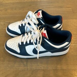 Men’s Nike Dunk Low, Size 6.5